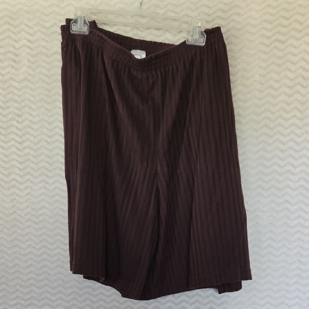 Roamans Plus Size Brown Ribbed Shorts. - Picture 2 of 4